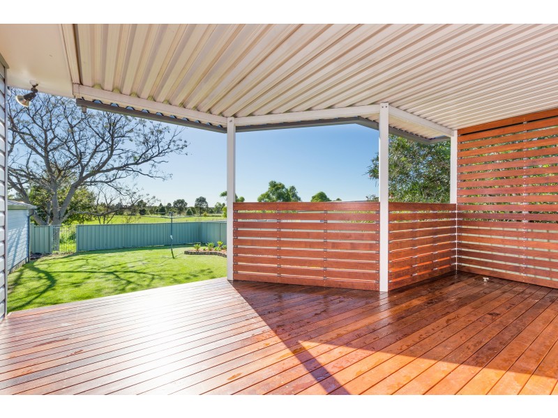 8 Chichester Avenue, Tarro NSW 2322