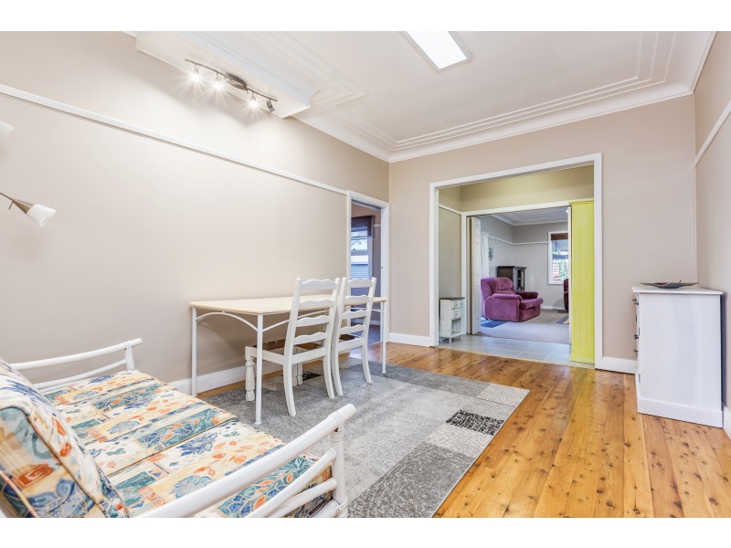 16 Eastern Avenue, Tarro NSW 2322