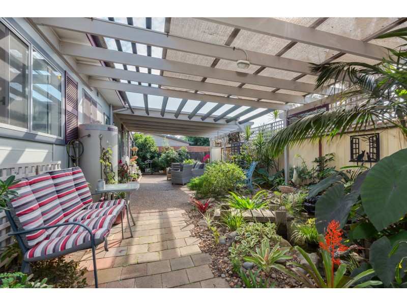 16 Eastern Avenue, Tarro NSW 2322