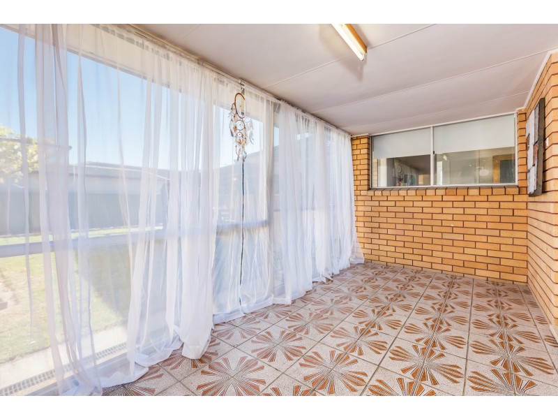 8 Paston Street, Tarro NSW 2322
