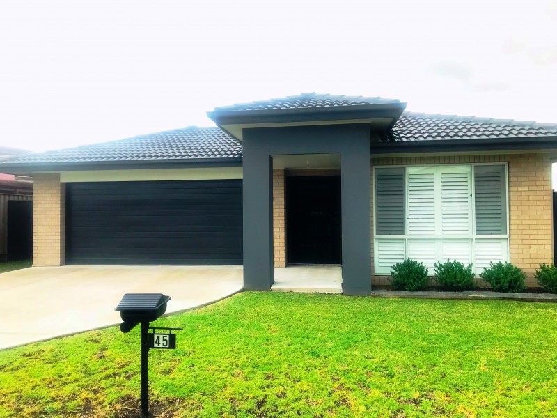 45 Redwood Drive, Gillieston Heights NSW 2321