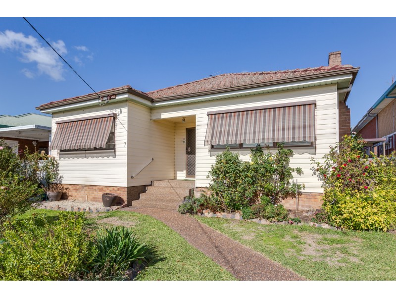 7 Milton Street, Beresfield NSW 2322