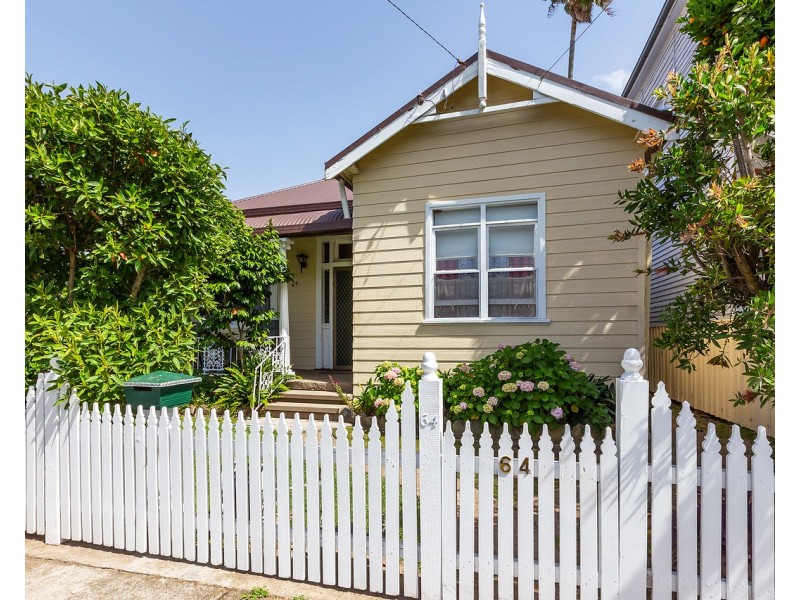 64 Lee Street, Maitland NSW 2320