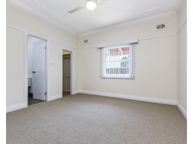 39 Karuah Street, Thornton NSW 2322