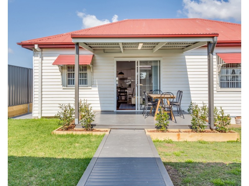 39 Karuah Street, Thornton NSW 2322