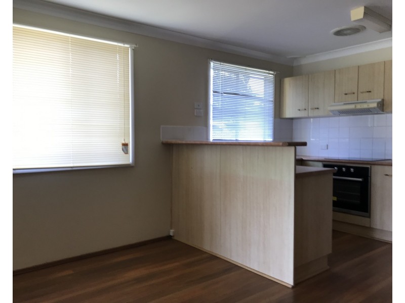 24 Burgess Parade, Tarro NSW 2322