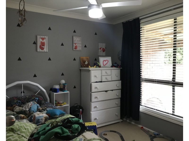 4 Cadet Close, Bolwarra Heights NSW 2320