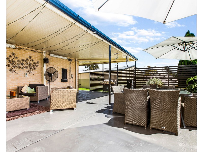 9 Claret Ash Close, Aberglasslyn NSW 2320