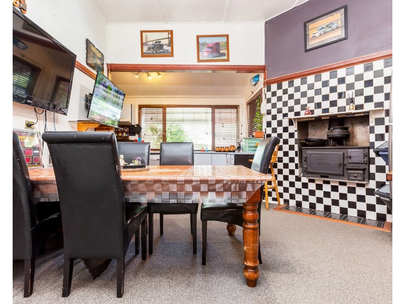 12 Emerson Street, Beresfield NSW 2322