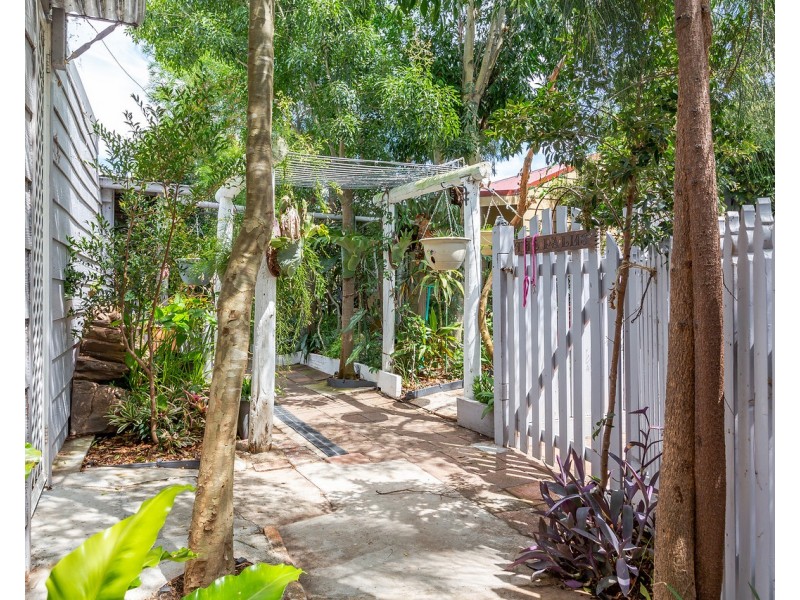 12 Emerson Street, Beresfield NSW 2322