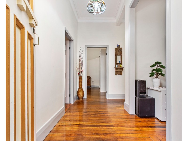 71 Banks Street, East Maitland NSW 2323