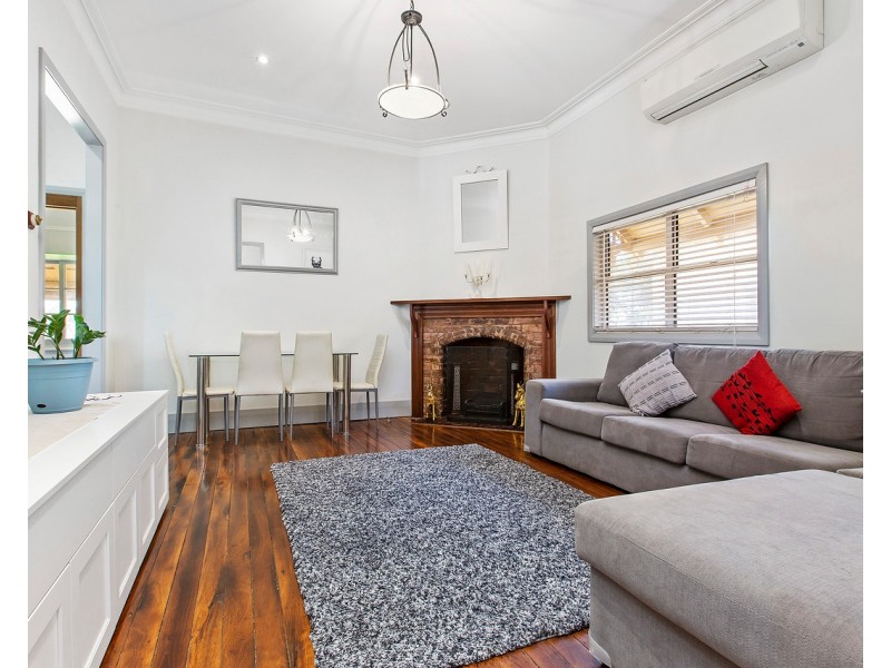 71 Banks Street, East Maitland NSW 2323