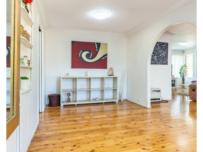8 Paston Street, Tarro NSW 2322