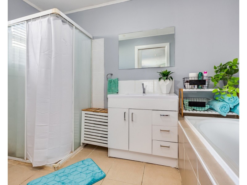 4 Lewis Street, Greta NSW 2334