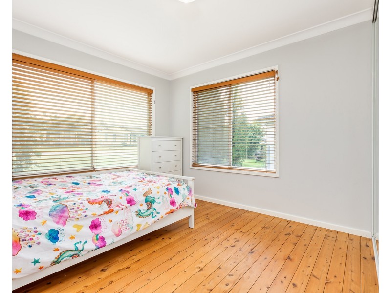 15 Ibis Parade, Woodberry NSW 2322