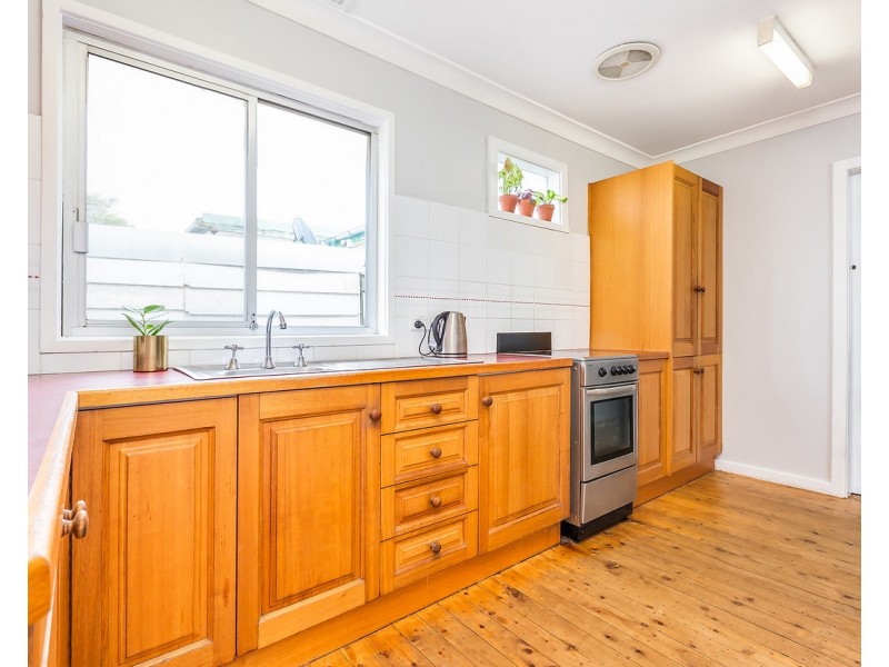 15 Ibis Parade, Woodberry NSW 2322