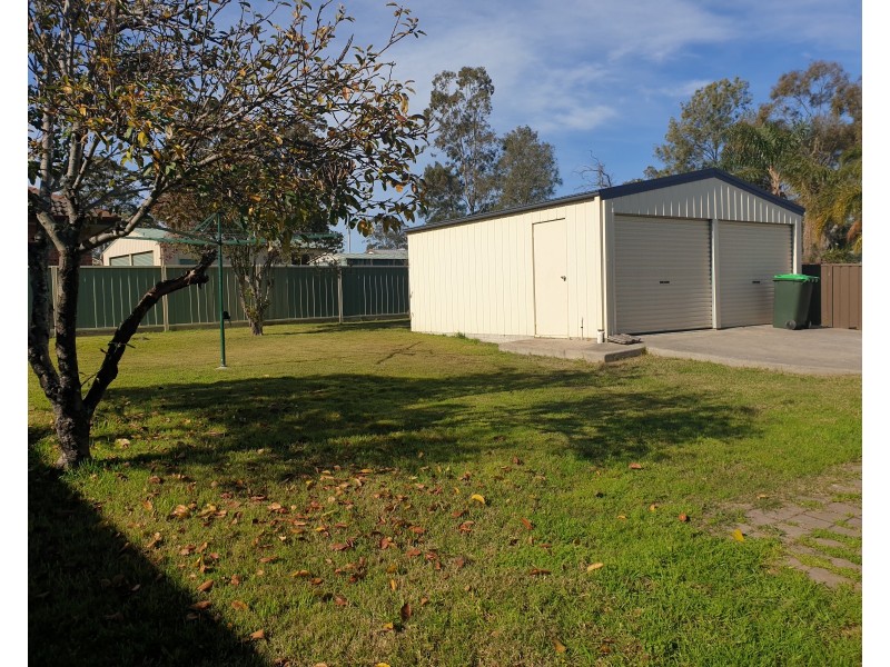 25 Michael Hill Avenue, Woodberry NSW 2322