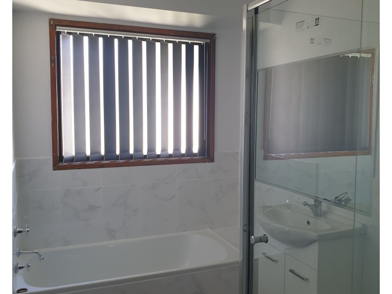 25 Michael Hill Avenue, Woodberry NSW 2322