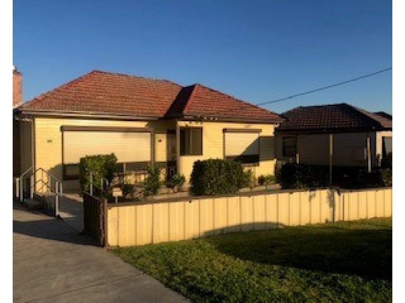 23 Eastern Avenue, Tarro NSW 2322