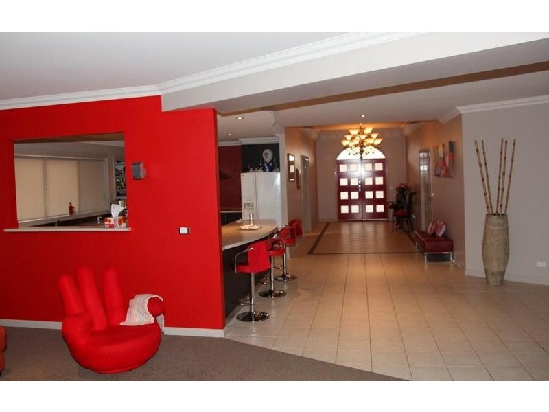 19 Highland Way, Maiden Gully VIC 3551