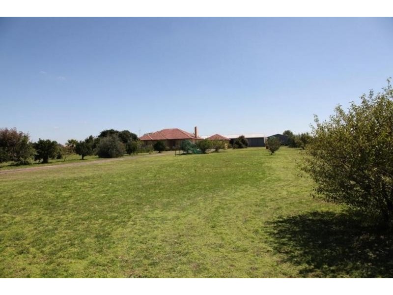 1221 Axedale Road, Goornong VIC 3557