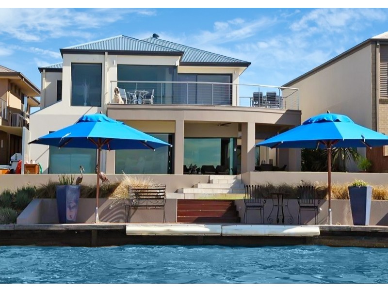 28 Cypress Drive, Mulwala NSW 2647