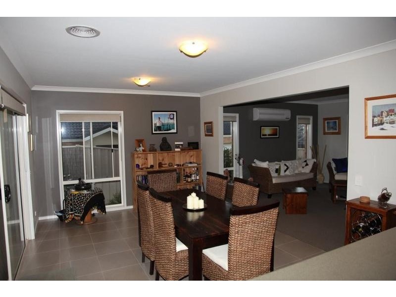 211a Aspinall, Kangaroo Flat VIC 3555