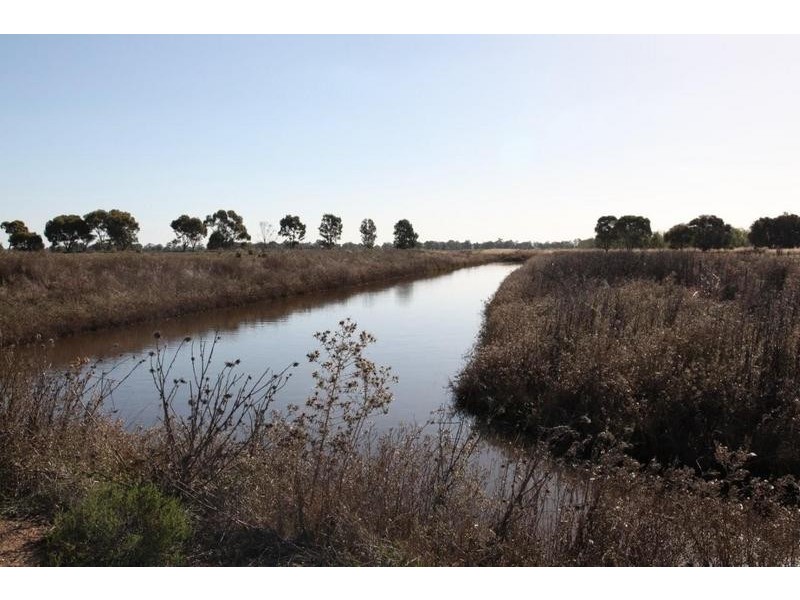 Cnr Thornton road and McKenzie road, Echuca VIC 3564