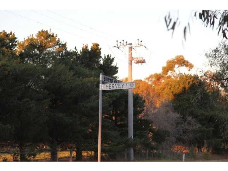 146 Hervey, Elmore VIC 3558