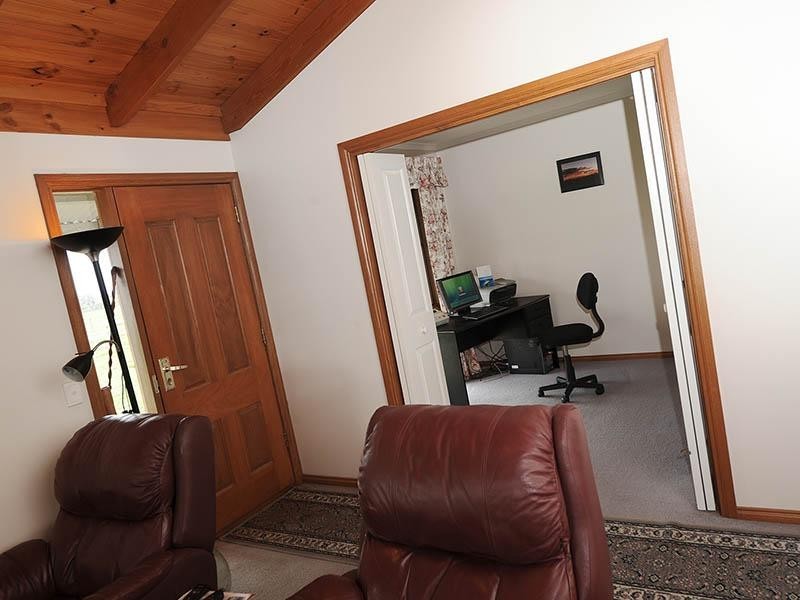 451 Schoolhouse Road, Knowsley VIC 3523