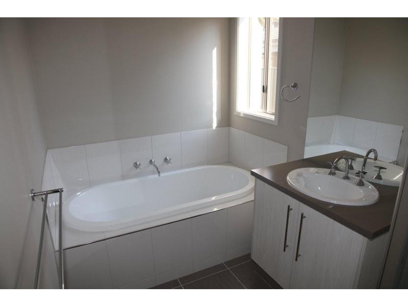 3 / 17 Taylor St, Epsom VIC 3551