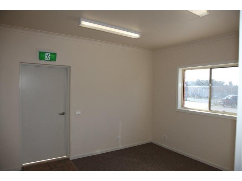 14 B & 16 Ramsay Court, Kangaroo Flat VIC 3555