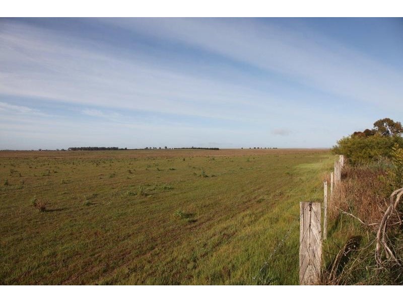 20 Gordons Road, Maryborough VIC 3465