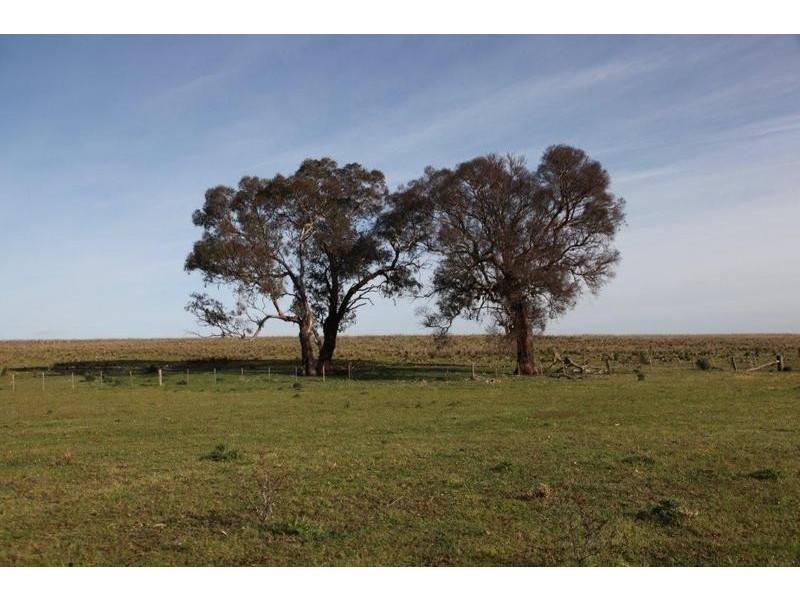 20 Gordons Road, Maryborough VIC 3465