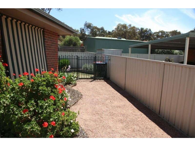 7 Lyn Maree Court, Golden Square VIC 3555