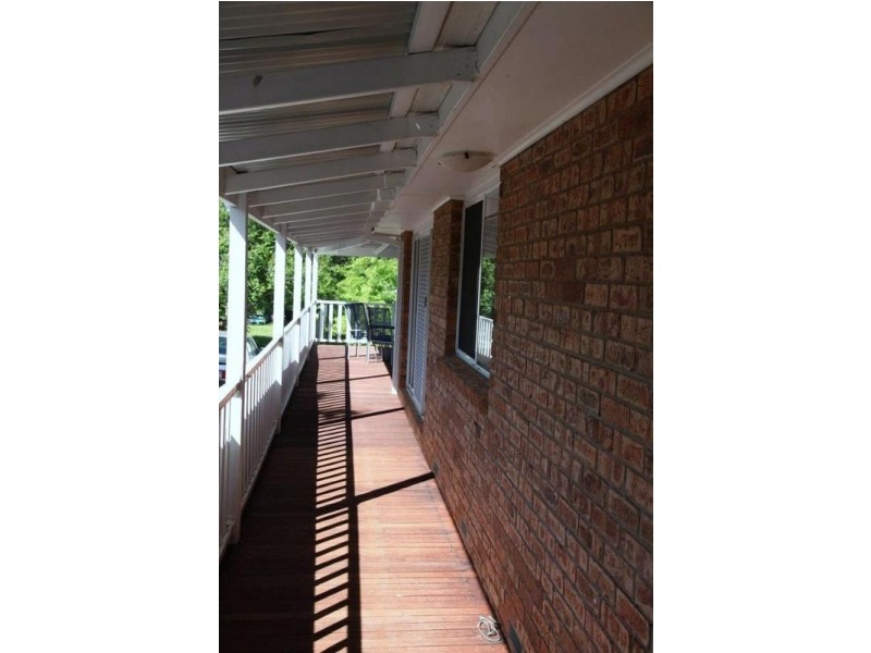 11 Fraser Court, Kangaroo Flat VIC 3555