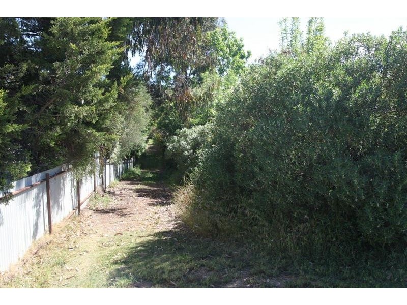 11 Fraser Court, Kangaroo Flat VIC 3555