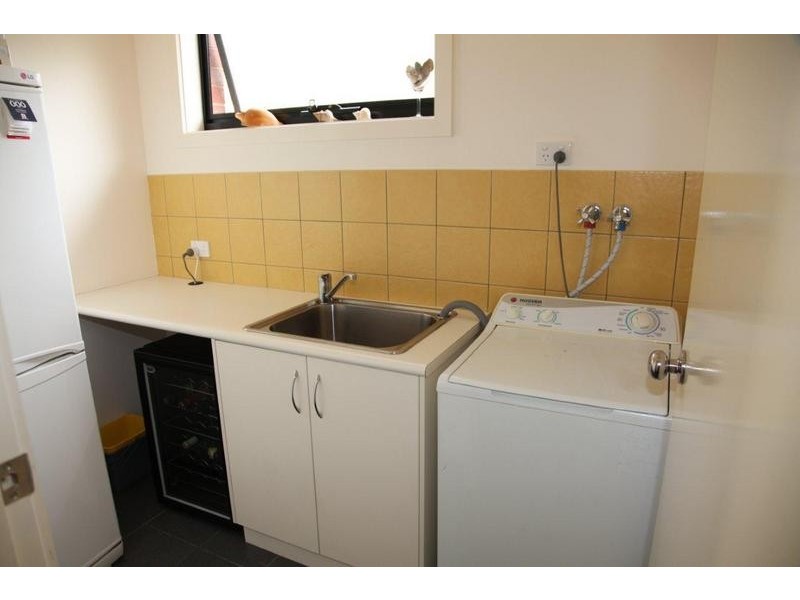 1/74 Bannister, North Bendigo VIC 3550