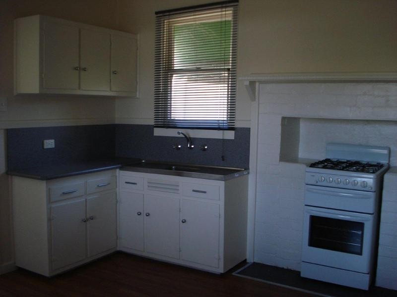 100 McKenzie St. West, Golden Square VIC 3555