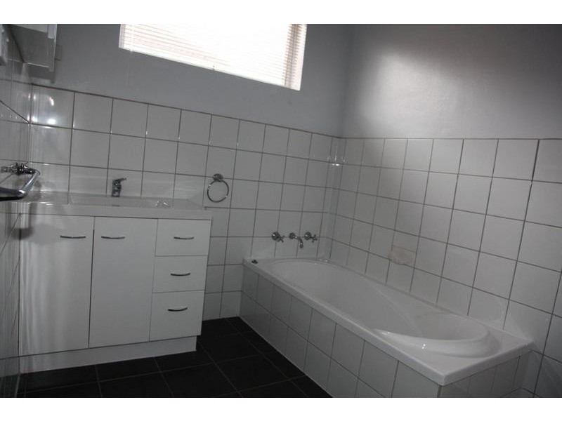 463 High Street, Golden Square VIC 3555