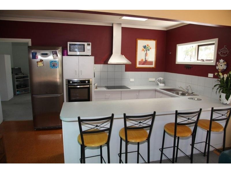 14 Mill Street, Strathdale VIC 3550