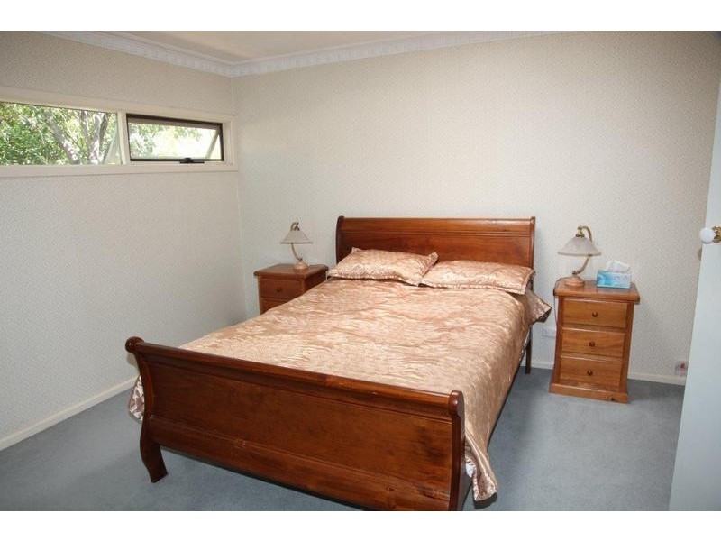 14 Mill Street, Strathdale VIC 3550