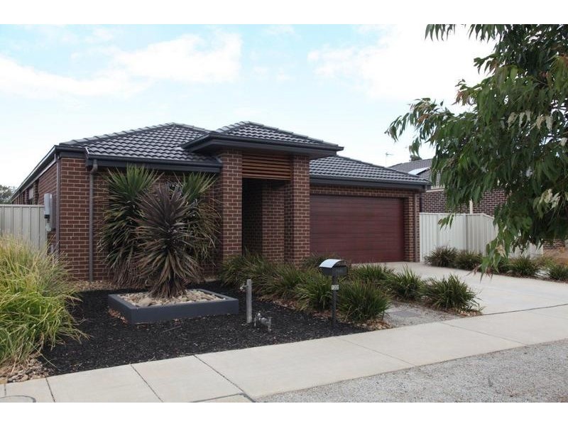 122 Myrtle Road, Ascot VIC 3551