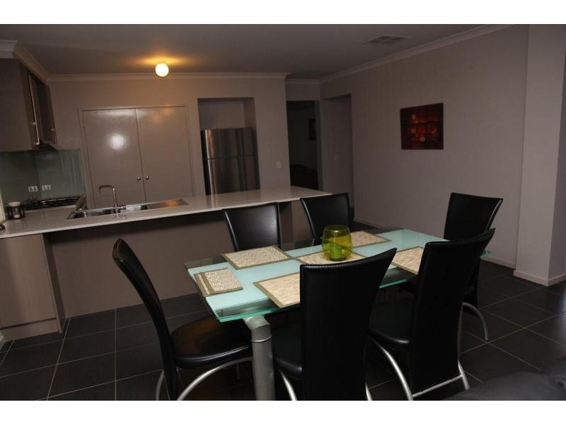 122 Myrtle Road, Ascot VIC 3551