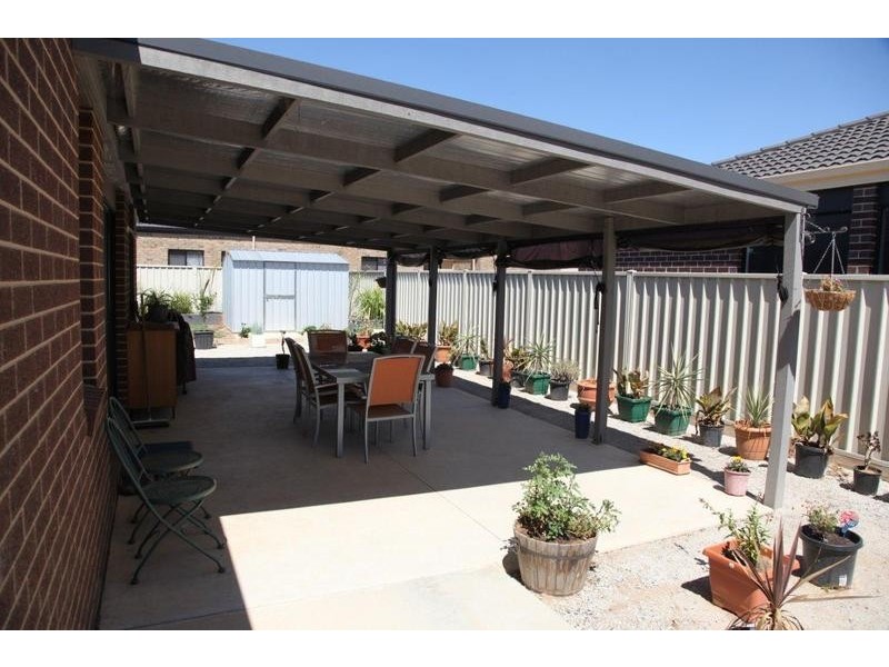 122 Myrtle Road, Ascot VIC 3551