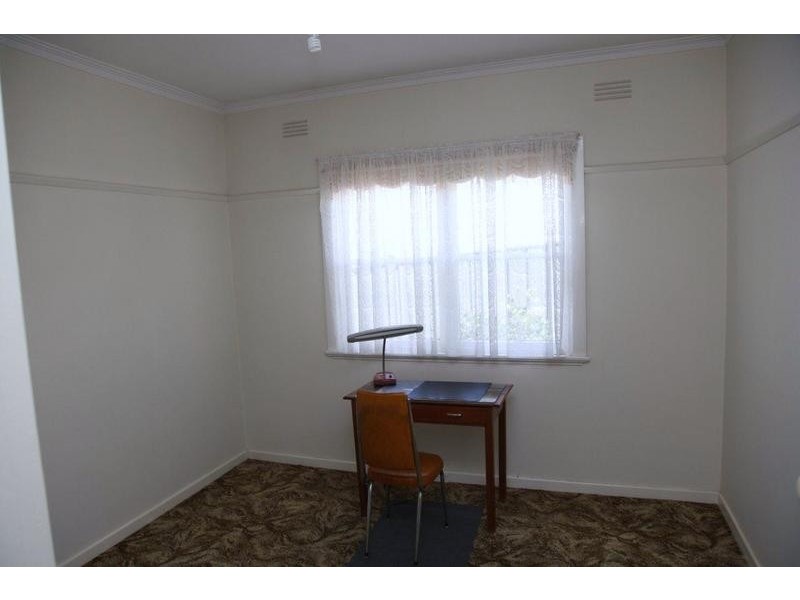 25 Buckley Street, Long Gully VIC 3550