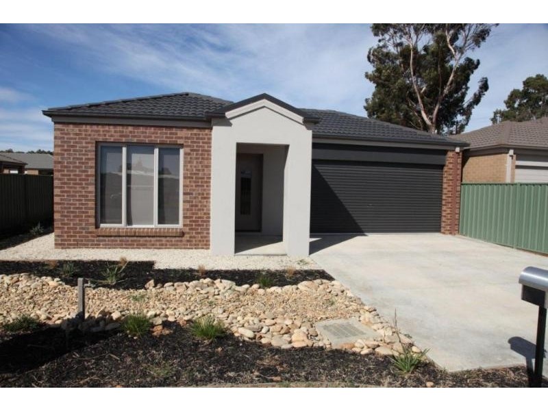 3/17 Taylor St, Epsom VIC 3551