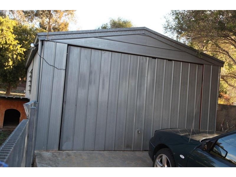 17 Grant Street, Long Gully VIC 3550