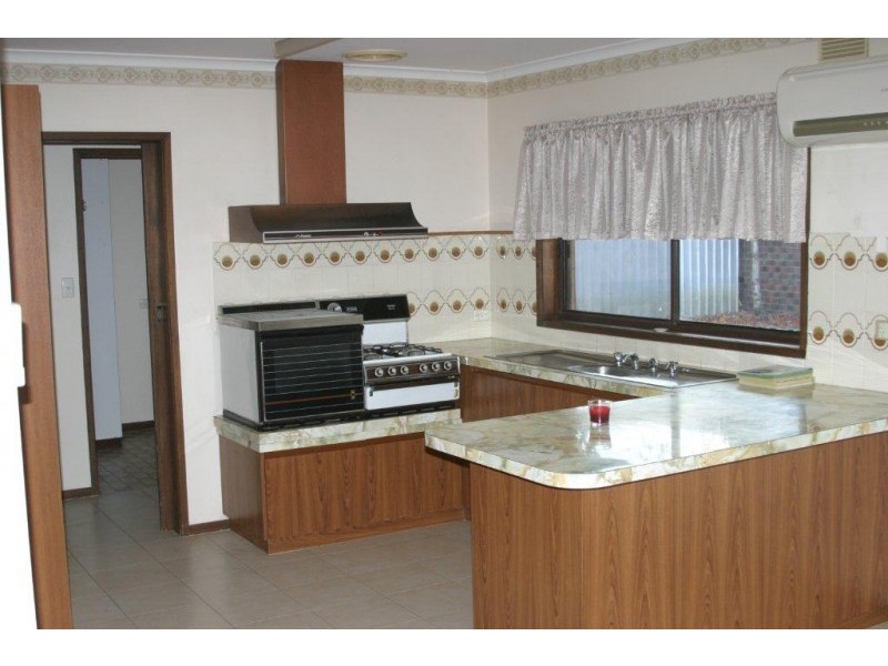 16 Houlahan Street, Kennington VIC 3550