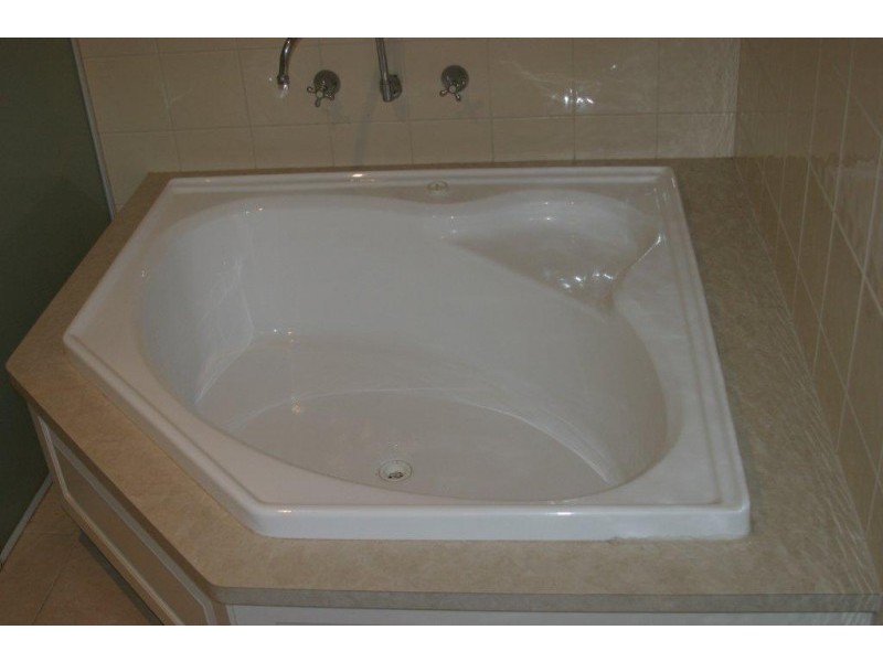 16 Houlahan Street, Kennington VIC 3550